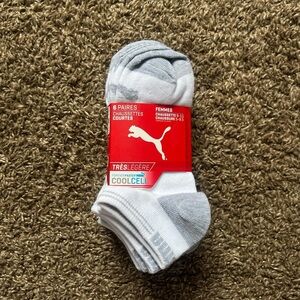 Puma Gray and White Ankle Socks